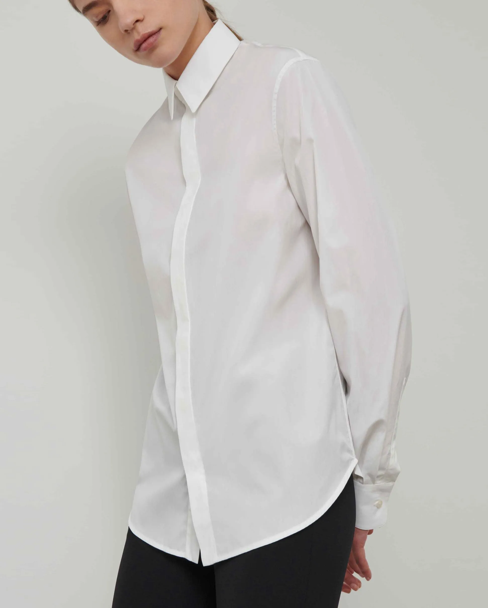 CLASSIC SHIRT / WHITE