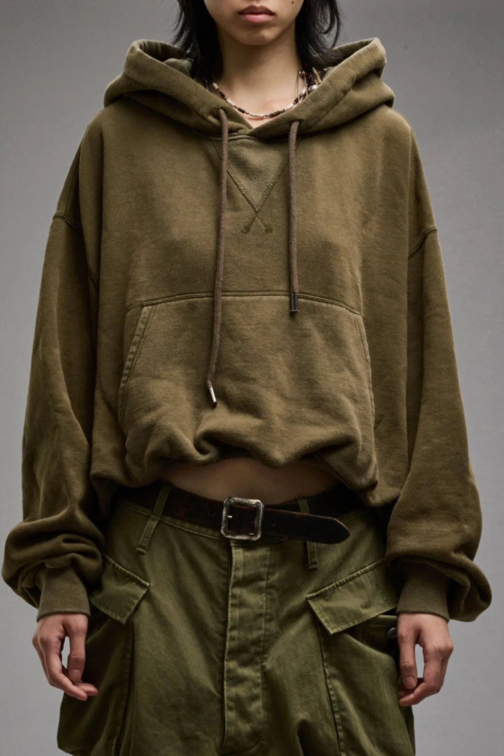 Hoodie Balloon Popover in Dark Olive